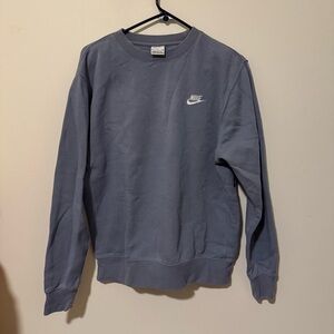 nike sweatshirt